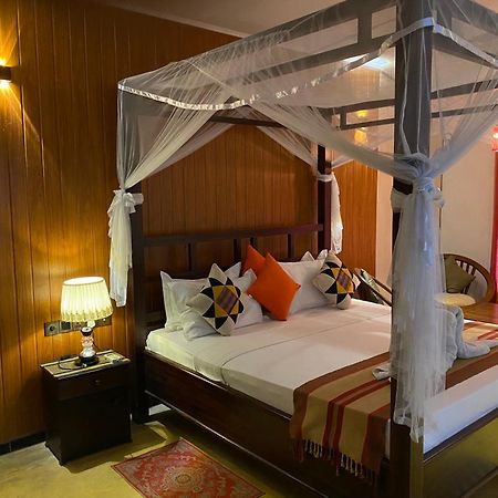Old Frankland Kandy Luxury Boutique Hotel Dış mekan fotoğraf